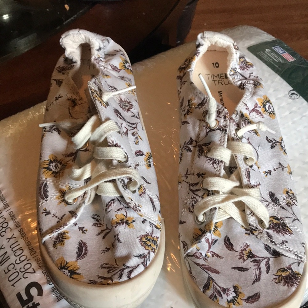Memory Foam Shies Cute Flower’s